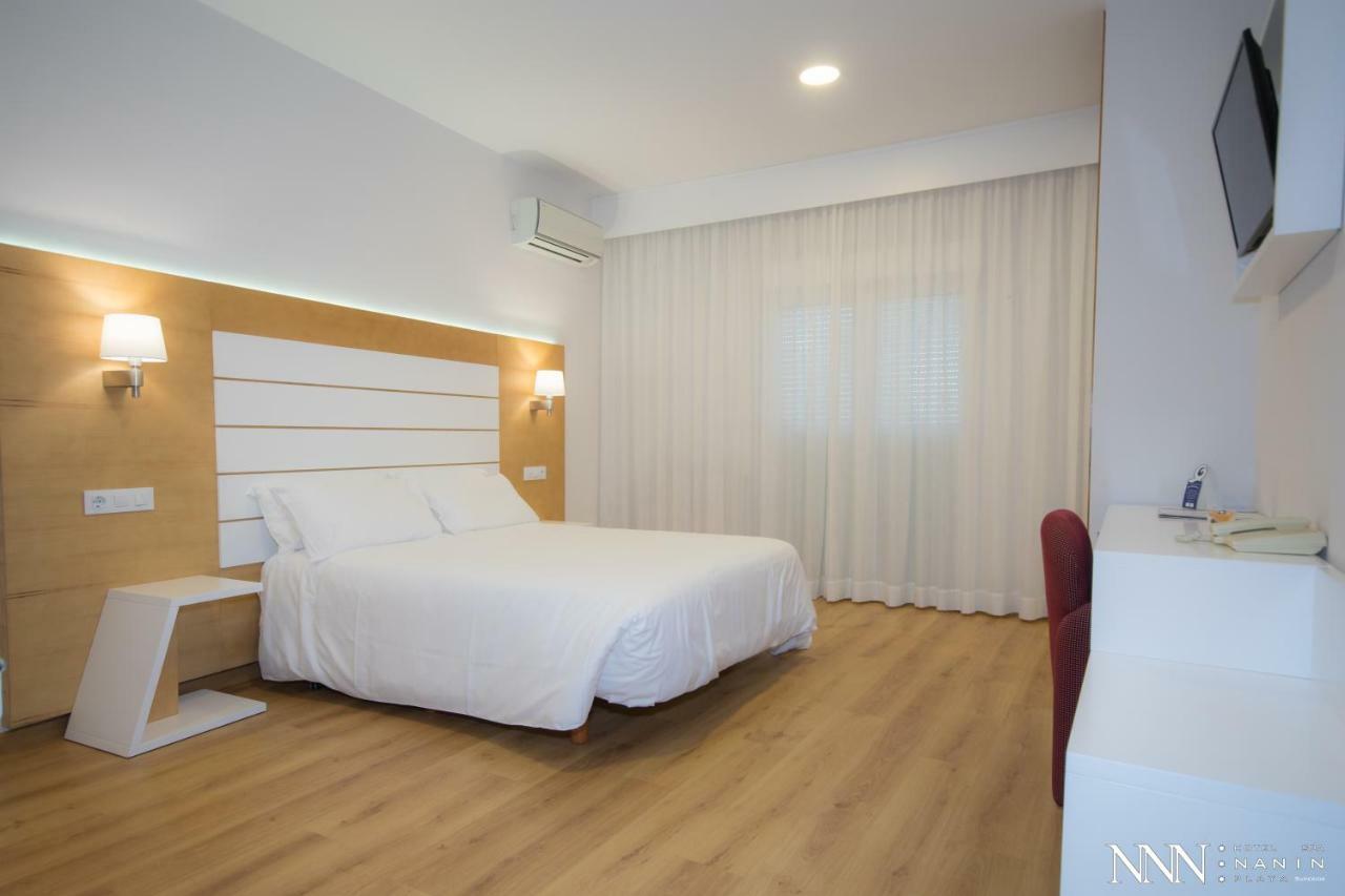 Hotel Spa Nanin Playa Sanxenxo Ngoại thất bức ảnh